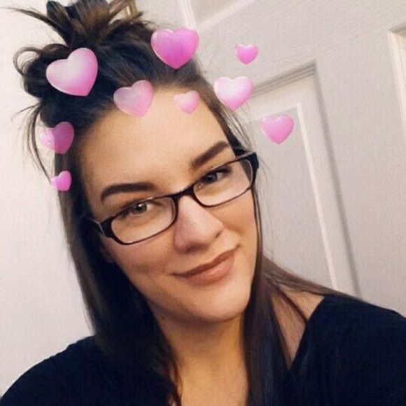 Meet your Posher, Victoria - Picture 1 of 1